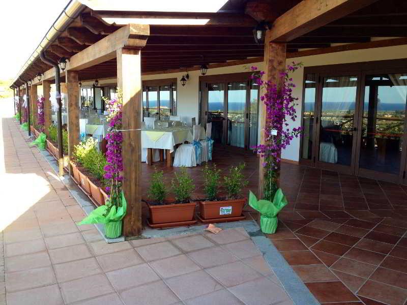 Hotel Pedra Ruja Budoni Exterior photo