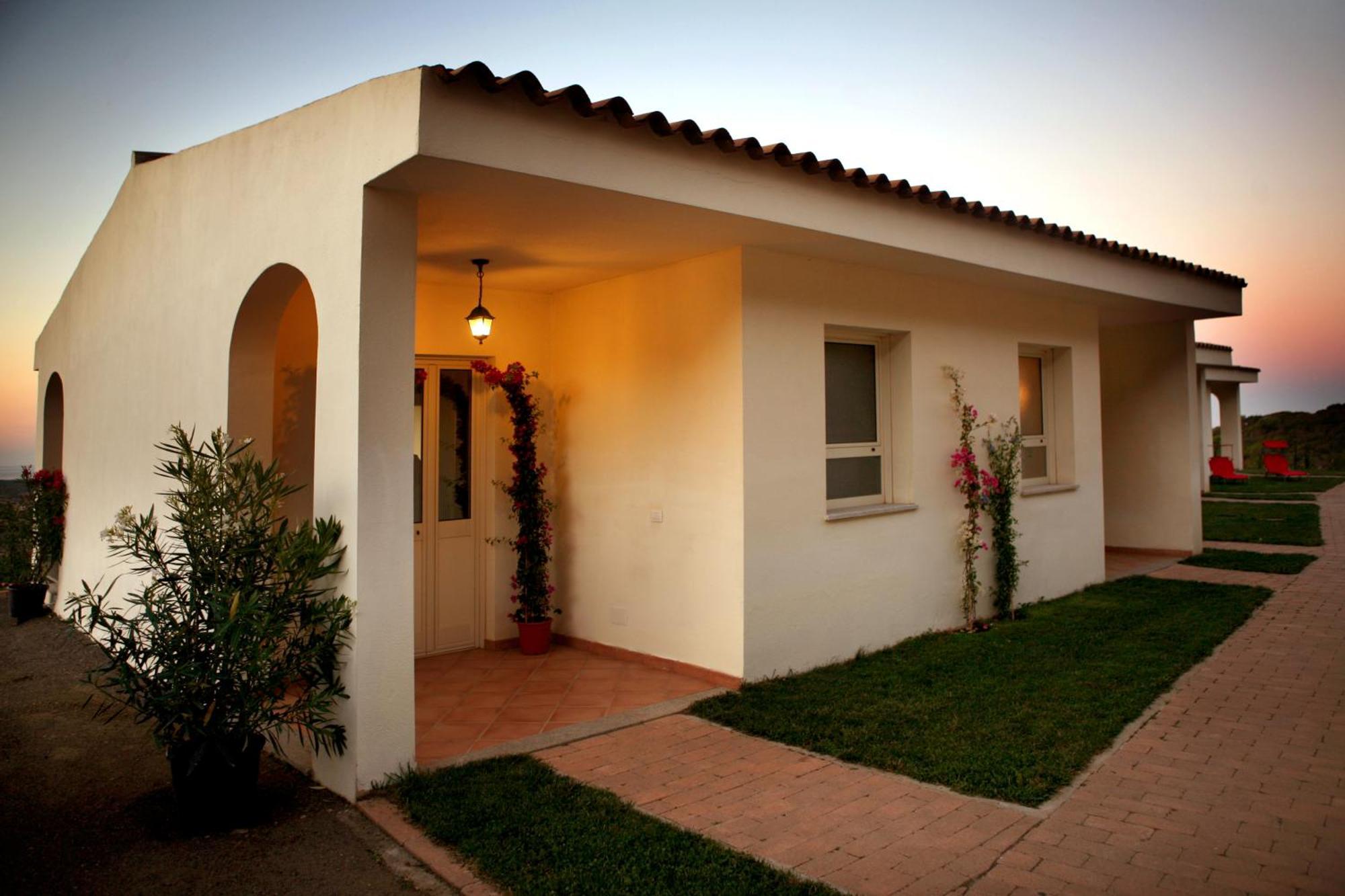 Hotel Pedra Ruja Budoni Exterior photo